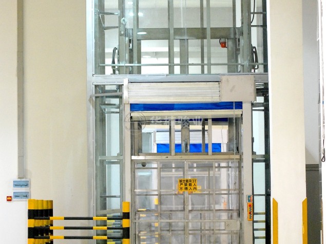 不銹鋼直頂式升降機