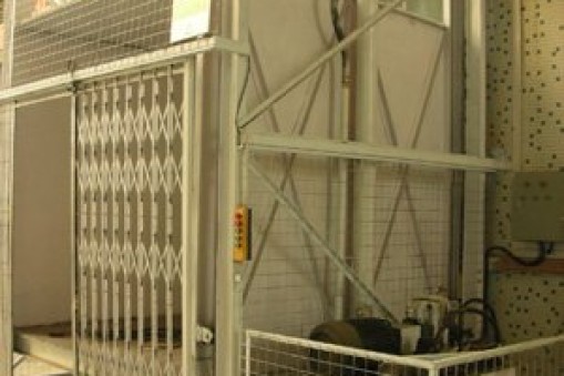 國家經(jīng)貿(mào)委要求壓縮過剩生產(chǎn)能力 淘汰落后生產(chǎn)設(shè)備