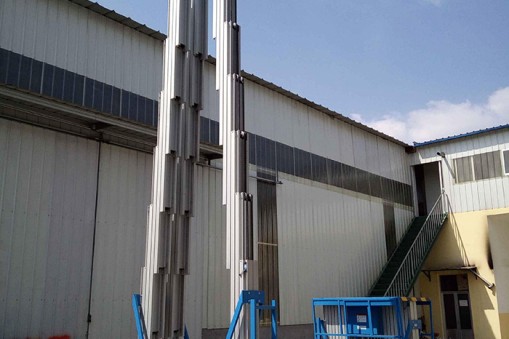 升降機廠家設計鋁合金升降機時要注意什么？