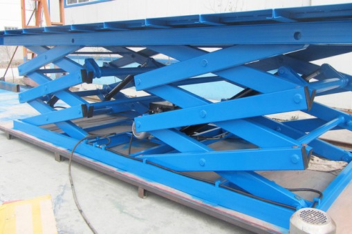 使用中的升降臺電機為什么會發熱？