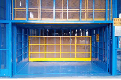 重載型升降機作業中注意事項