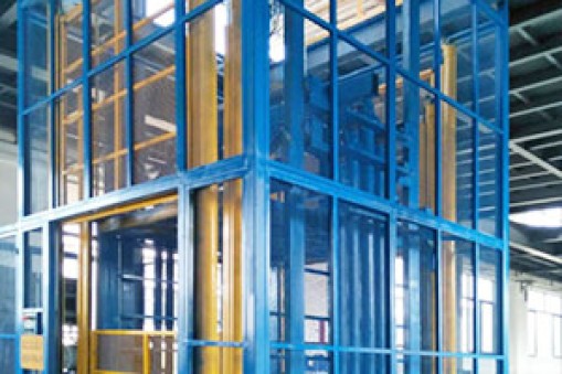 導軌式升降機安全性能怎么樣