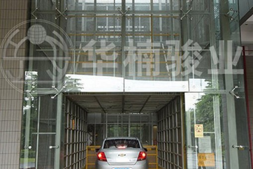 汽車升降平臺使用雙柱式和還是剪叉式的好？