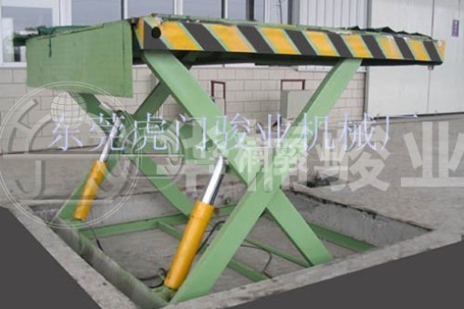 電動(dòng)升降機(jī)的蓄電池保養(yǎng)技巧有哪些？