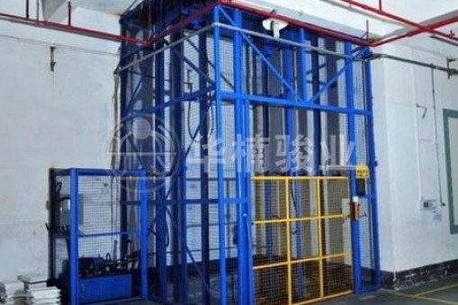 操作人員使用升降機平臺時注意事項