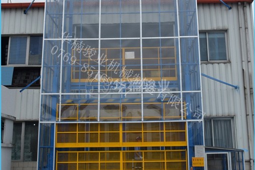 停電時(shí)液壓升降機(jī)怎么下降更安全?