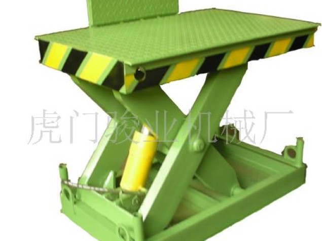 貨柜車液壓升降機