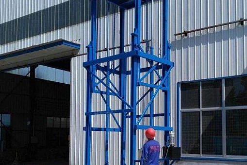 優(yōu)質(zhì)導(dǎo)軌式升降平臺所具備的優(yōu)勢性能有哪些？