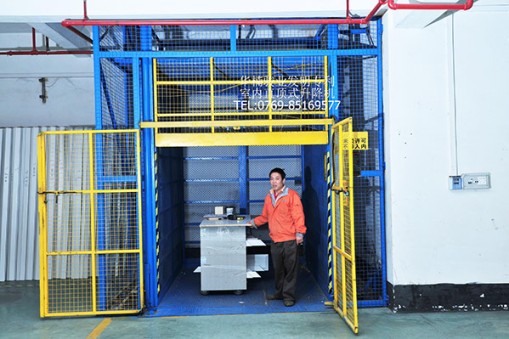 涼山升降機、運貨液壓電梯廠家