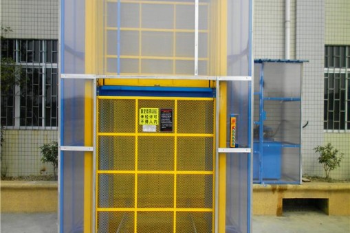 升降機(jī)的電氣控制箱應(yīng)注意的問題