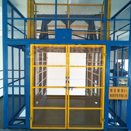 防塵防爆升降機案例