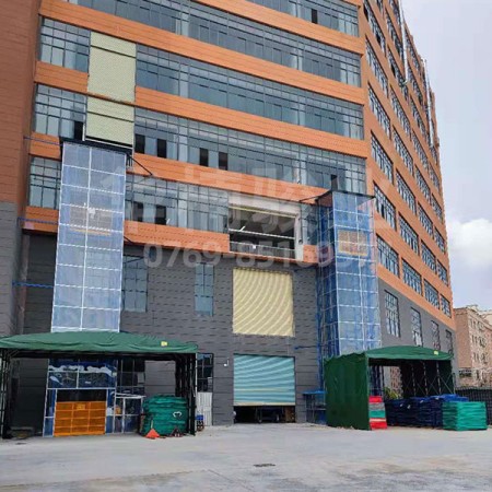 超高專用升降機案例