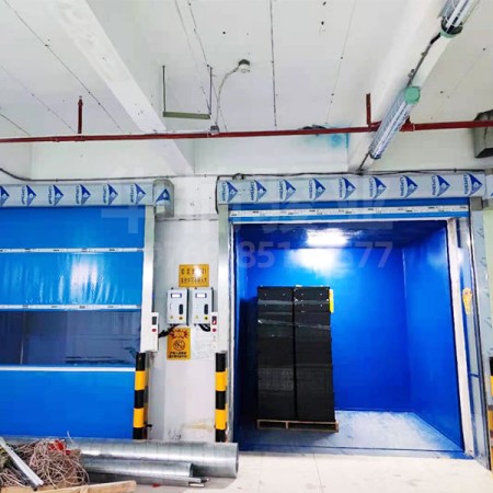 電子行業升降機安裝