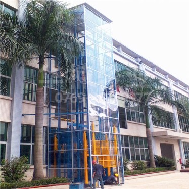 制藥企業華楠駿業升降機