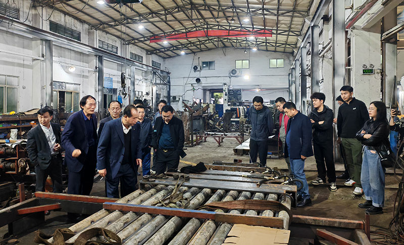 參觀公司生產車間 參觀公司生產車間