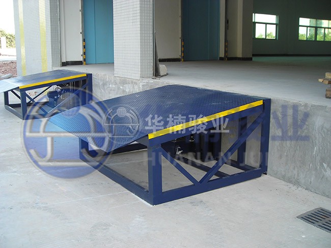 升降機(jī)|升降平臺|液壓升降平臺|升降貨梯