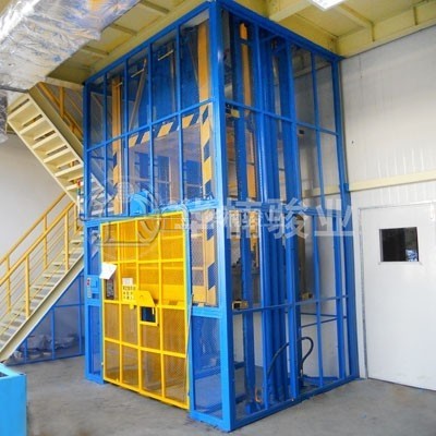 室內(nèi)安裝直頂式升降臺(tái)系列