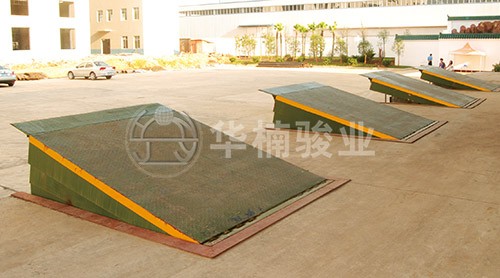 裝卸貨物登車橋類型有哪些？