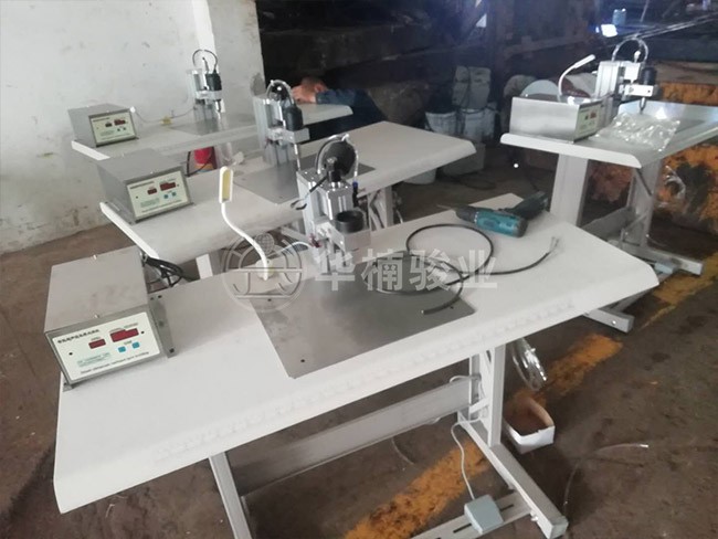 廠家生產超聲波口罩耳帶點焊機 廠家生產超聲波口罩耳帶點焊機